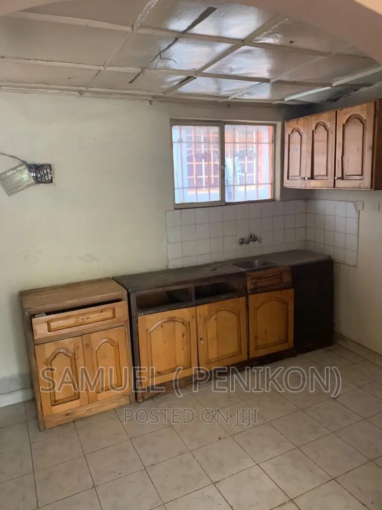 3bdrm House in Villa House, Arada for sale