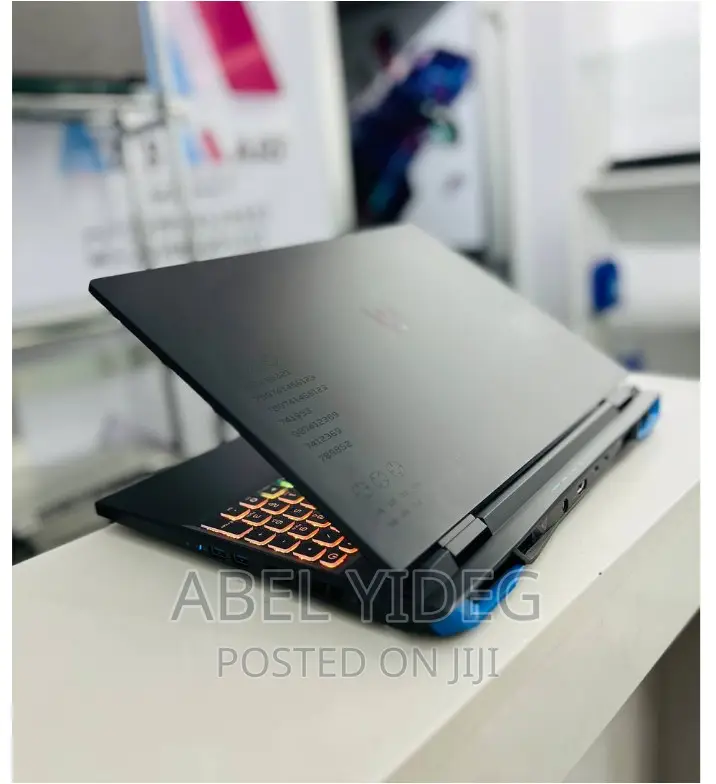 New Laptop Acer Predator Helios 300 16GB Intel Core I9 SSD 1T