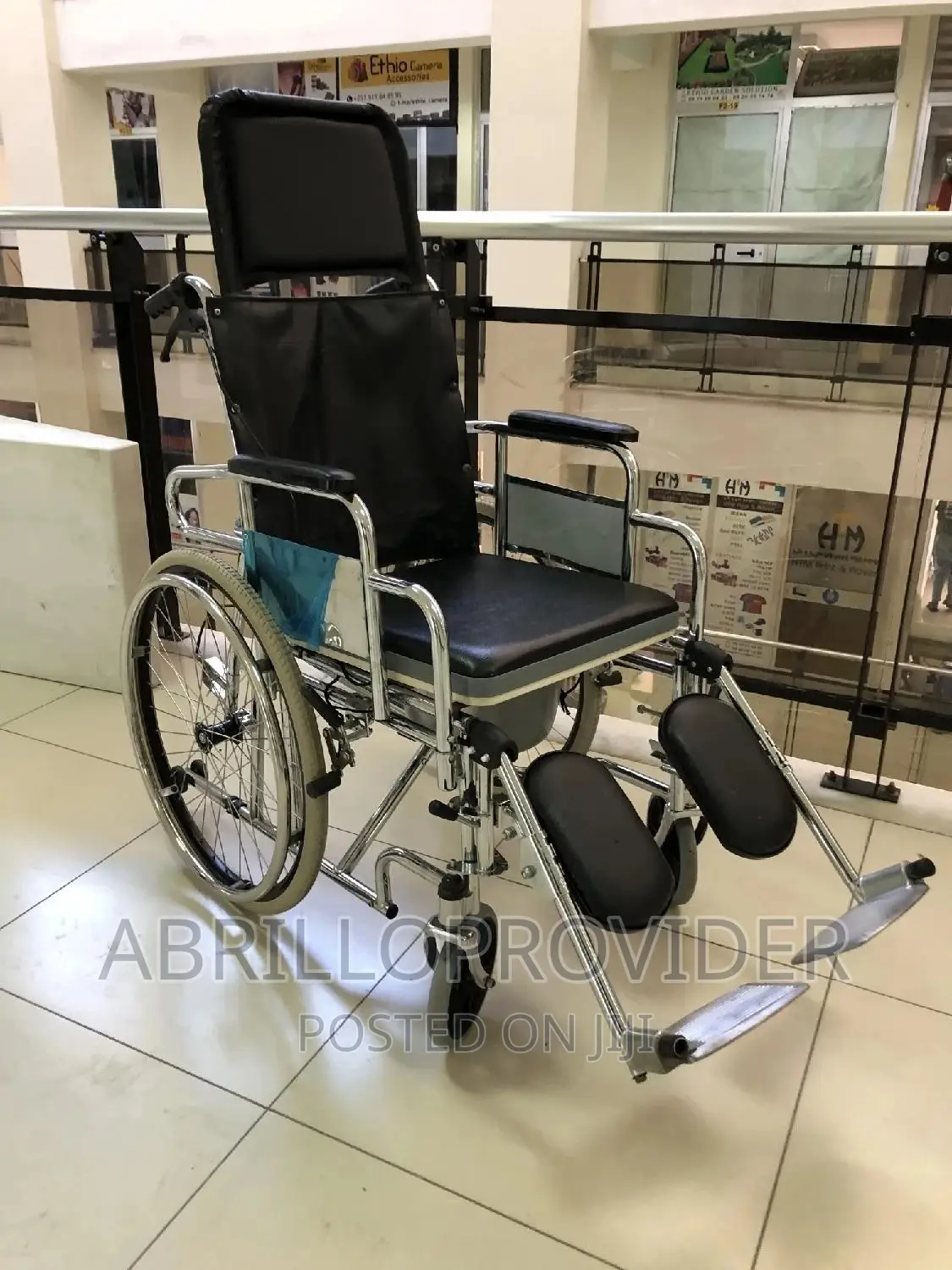 Used Wheelchair-Reclining_toilet-Wheelchair:Wheelchair-Wheel