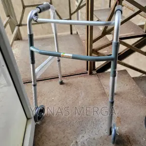 አጀስቴብል ወከር/Foldable Walker/Walker/Walker/Walker/Walker/Walke