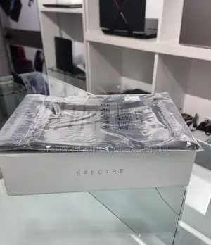 New Laptop HP Spectre X360 16GB Intel Core I7 SSD 512GB