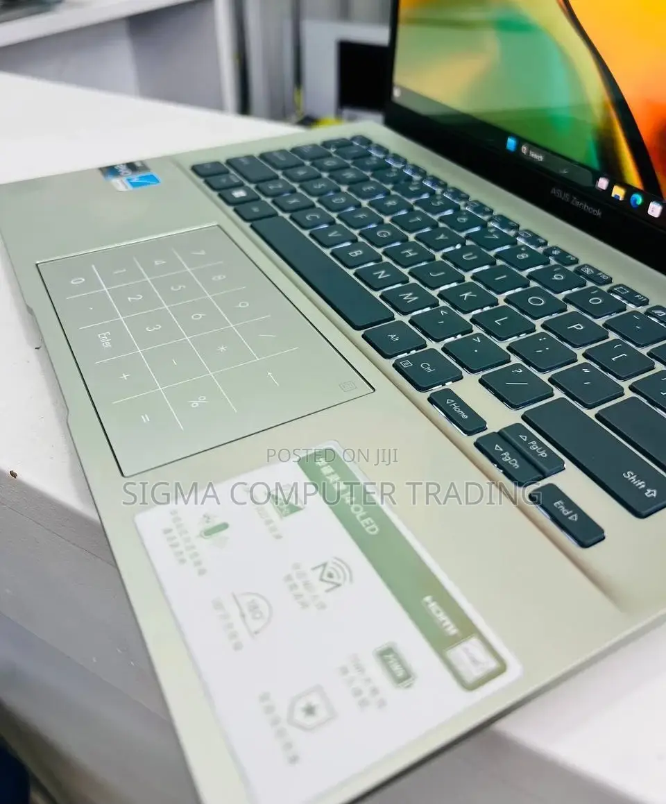 New Laptop Asus VivoBook 15 X505BA 16GB Intel Core I7 SSD 512GB