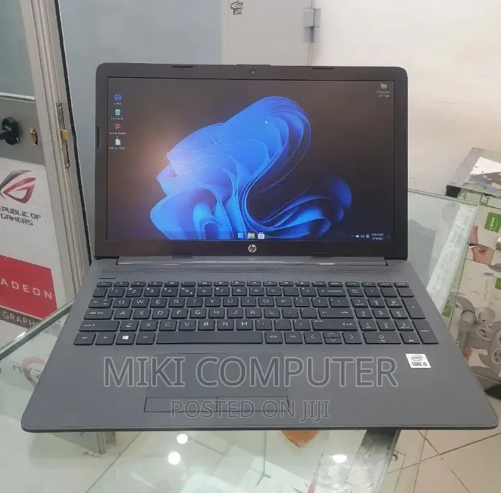 New Laptop HP Stream Notebook 8GB Intel Core I5 SSD 512GB