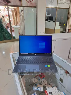 Photo - New Laptop HP Pavilion 15 16GB Intel Core I5 SSD 512GB