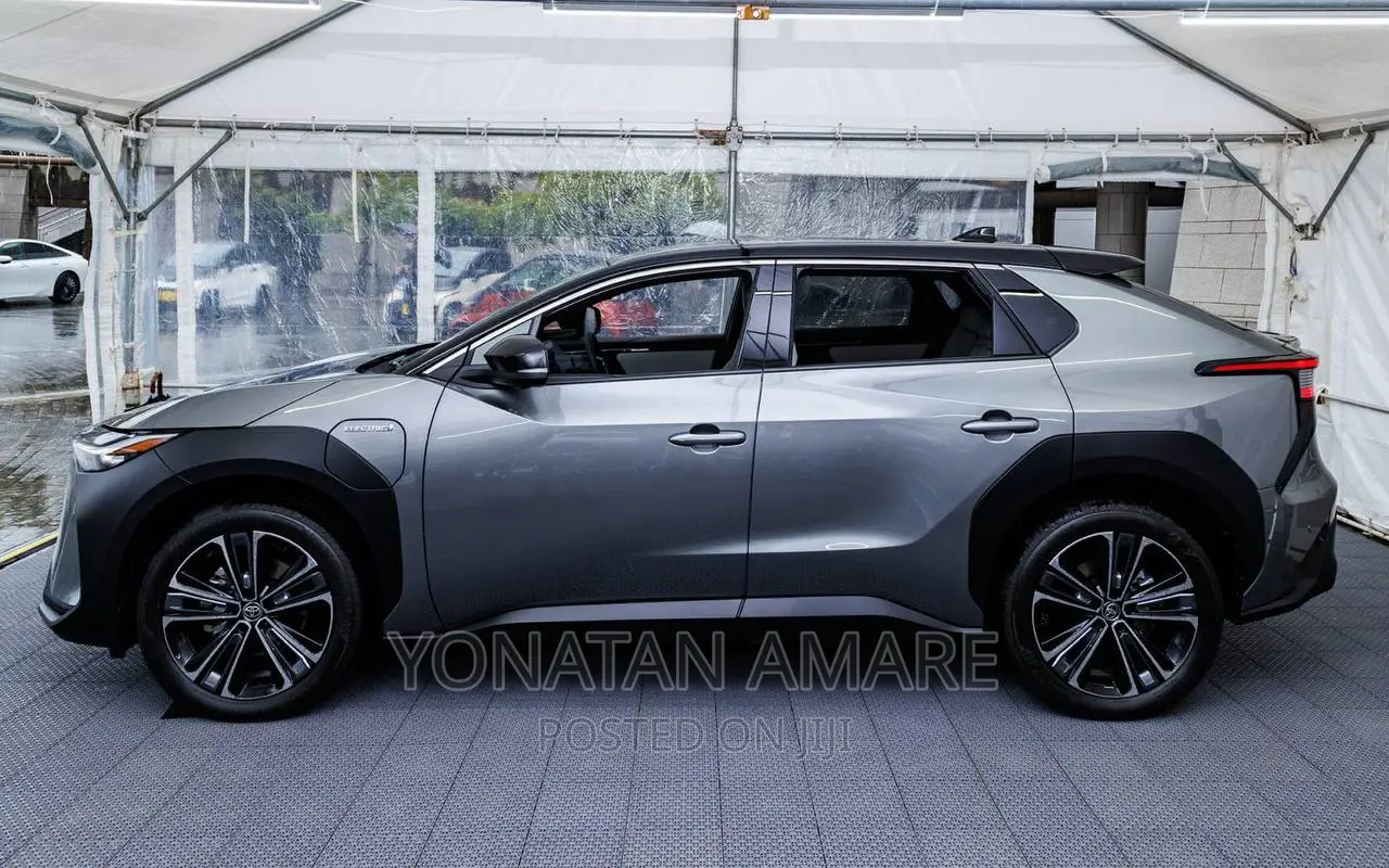 New Toyota bZ4X 2023 Gray