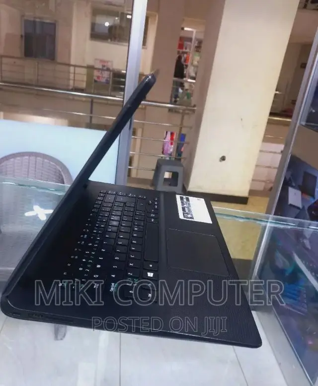 New Laptop Acer Aspire 1 4GB HDD 500GB