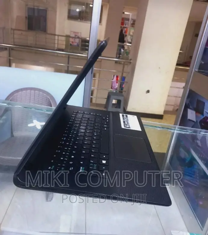 New Laptop Acer Aspire 1 4GB HDD 500GB
