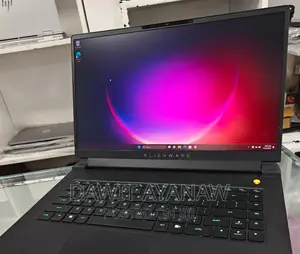 New Laptop Alienware M17x R2 32GB Intel Core I7 SSD 1T