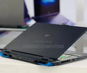 New Laptop Acer Predator Helios 16 16GB Intel Core I9 SSD 1T