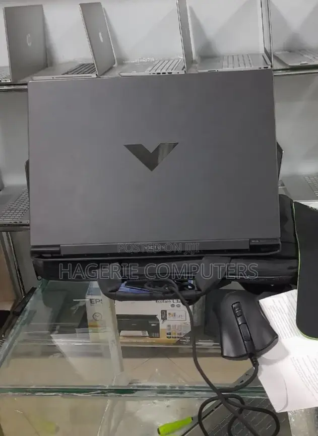 New Laptop HP Victus 16 16GB AMD Ryzen 7 SSD 512GB