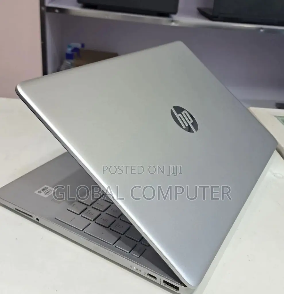 New Laptop HP Stream Notebook 8GB Intel Core I5 HDD 1T