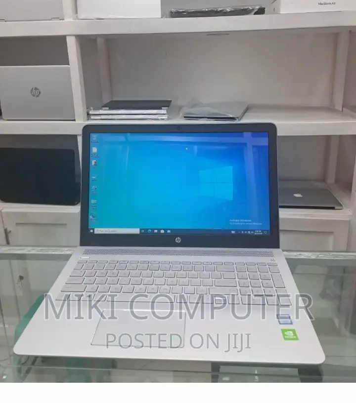 New Laptop HP Pavilion 15 8GB Intel Core I5 HDD+SSD 1T