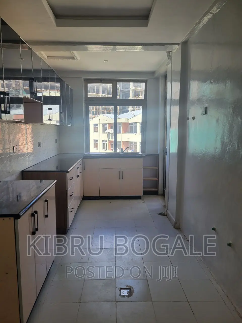 3bdrm Apartment in Ayat, Bole for sale