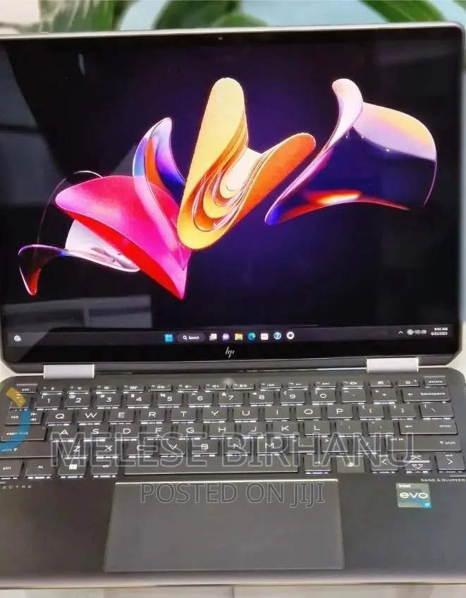 New Laptop HP Spectra 13 16GB Intel Core i7 SSD 512GB