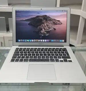 New Laptop Apple MacBook Air 2015 8GB Intel Core I7 SSD 128GB