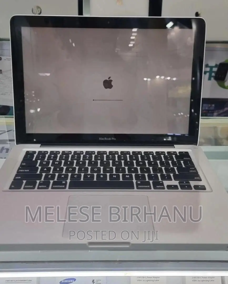 New Laptop Apple MacBook Pro 2012 4GB Intel Core i5 HDD 500GB