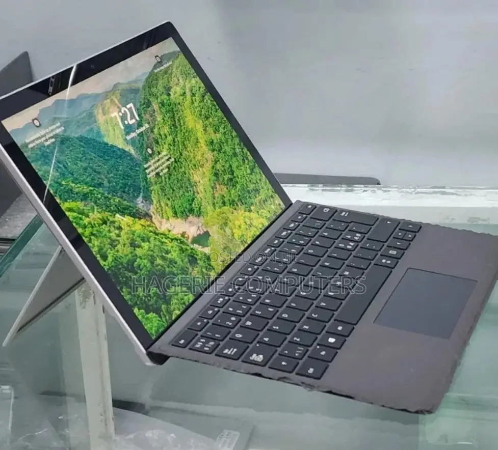 New Laptop Microsoft Surface Pro 7 4GB Intel Core i3 SSD 128GB