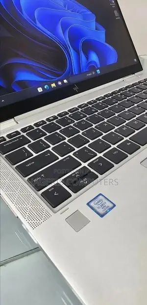 New Laptop HP EliteBook 1030 16GB Intel Core i7 SSD 512GB