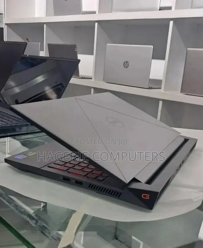 New Laptop Dell G15 5511 16GB Intel Core i9 SSD 1T