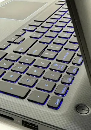 New Laptop Dell G3 15 3579 8GB Intel Core i5 HDD 1.5T