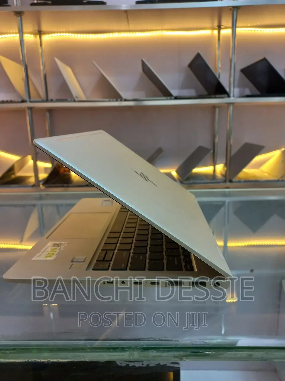 New Laptop HP EliteBook 1030 16GB Intel Core i5 SSD 512GB