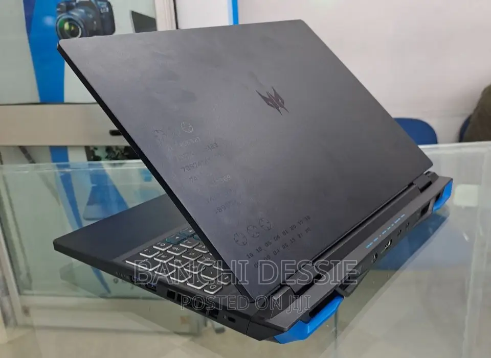 New Laptop Acer Predator Helios 300 16GB Intel Core I9 SSD 1T