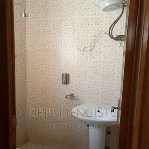 3bdrm Apartment in ሳሚት72, Bole for sale