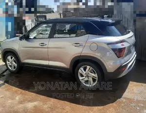 Hyundai Creta 2022 Silver
