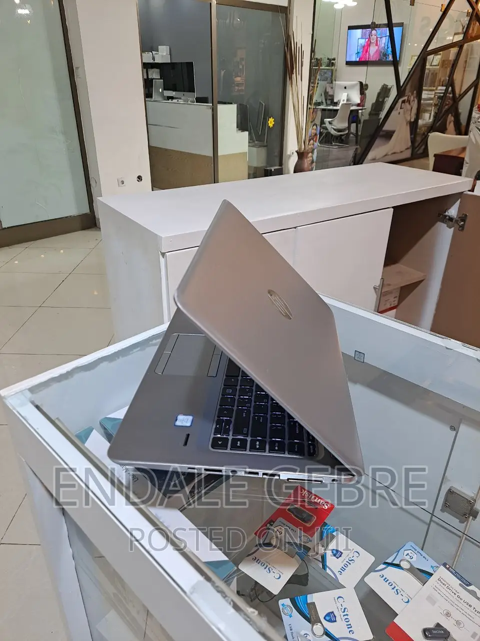 New Laptop HP EliteBook 840 G3 8GB Intel Core I7 SSD 500GB