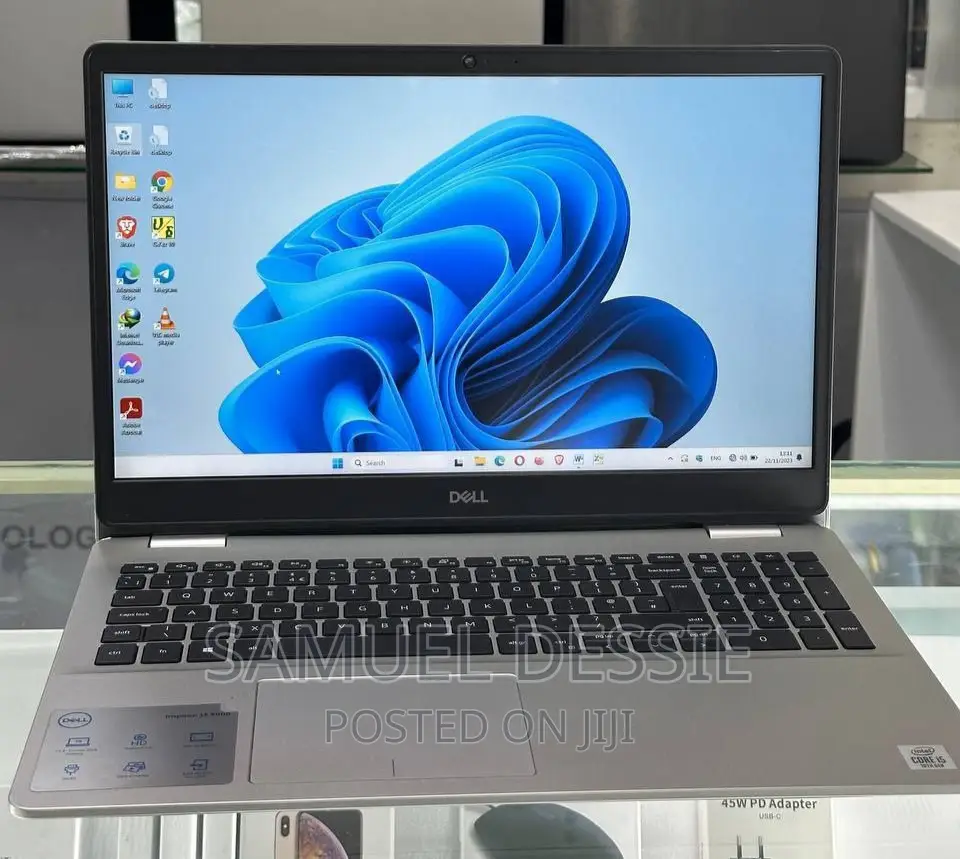 New Laptop Dell Inspiron 15 16GB Intel Core I5 SSD 256GB