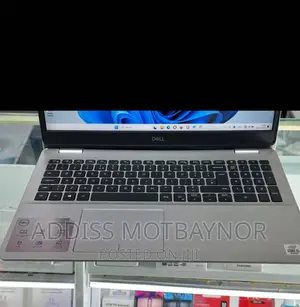 Photo - New Laptop Dell Inspiron 15 8GB Intel Core I5 SSD 256GB