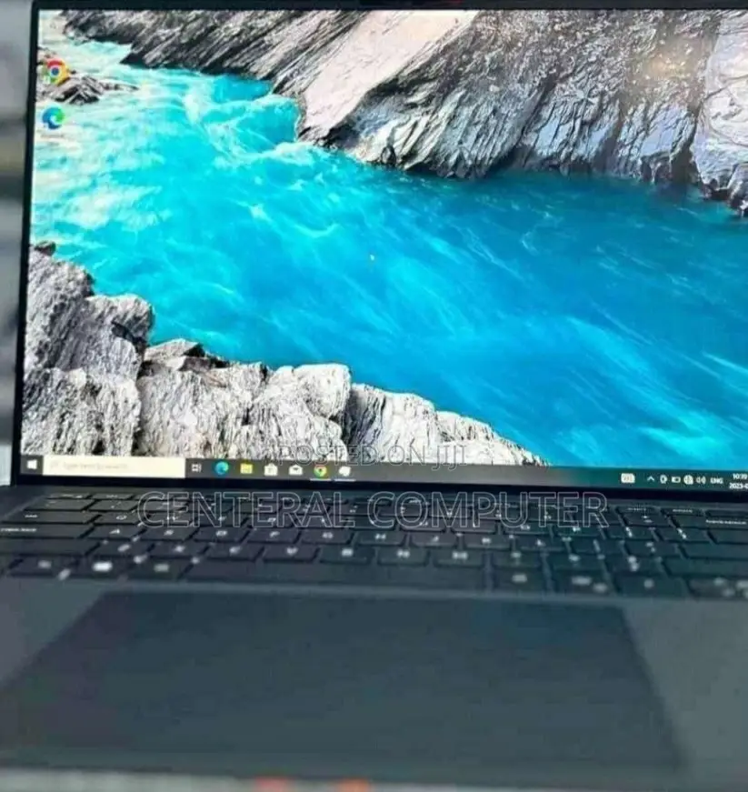 New Laptop Dell XPS 15 16GB Intel Core I7 SSD 512GB