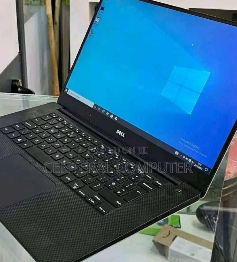 New Laptop Dell XPS 15 16GB Intel Core I7 SSD 512GB