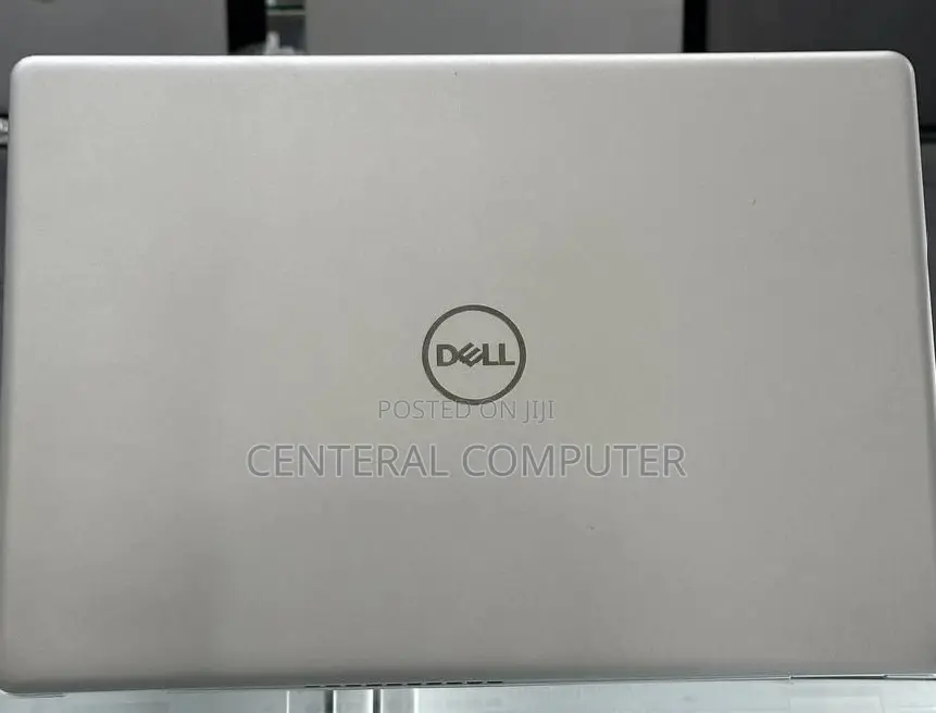New Laptop Dell Inspiron 11 3162 8GB Intel Core I7 SSD 256GB