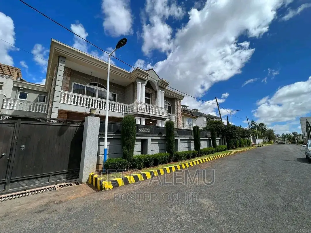 Furnished 6bdrm House in House For Sale, Yeka for sale