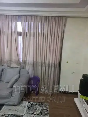 5bdrm House in House For Sale, Yeka for sale