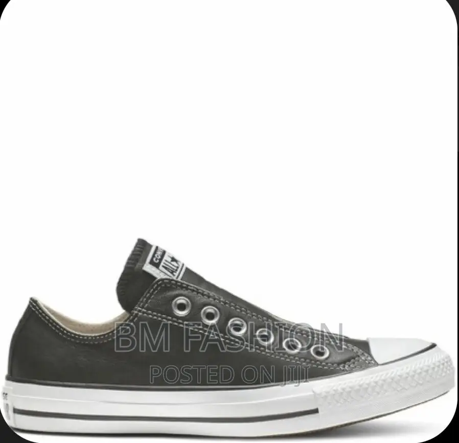 Black Allstar Converse Leather Short