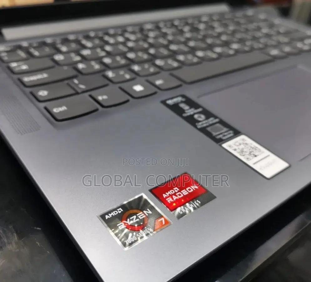 New Laptop Lenovo IdeaPad Z410 8GB AMD Ryzen 7 SSD 512GB