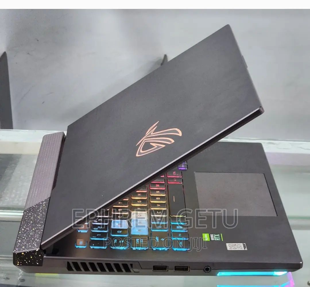New Laptop Asus ROG Strix G15 16GB AMD Ryzen 9 SSD 512GB