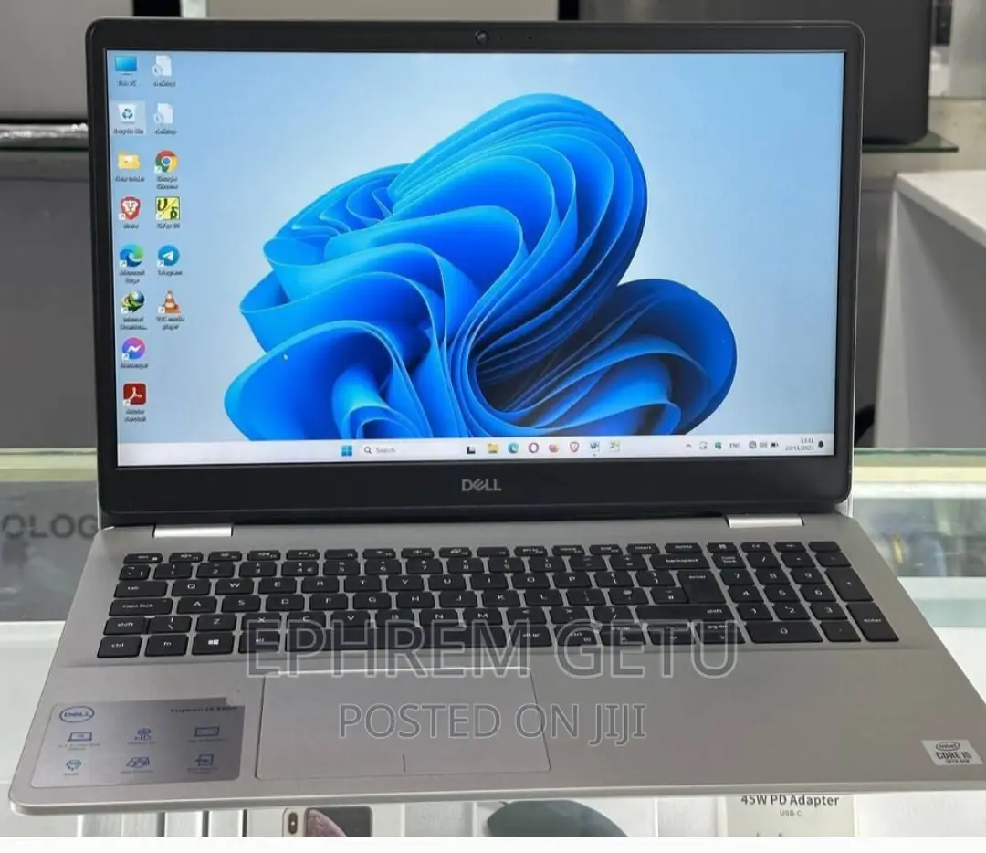 New Laptop Dell Inspiron 15 16GB Intel Core I5 SSD 256GB