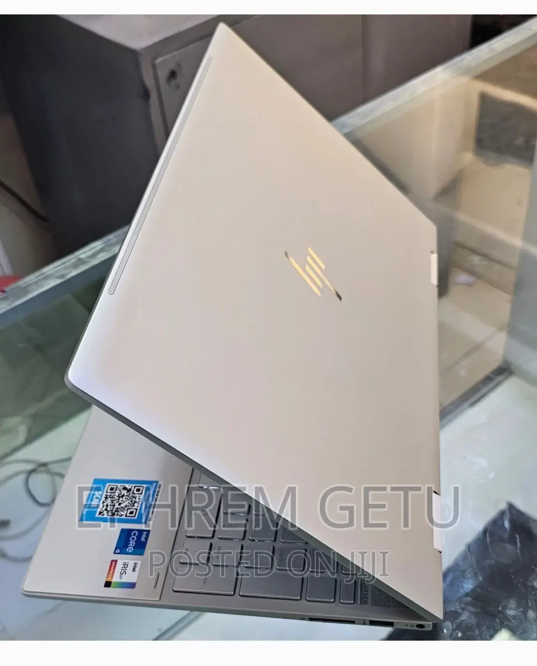 New Laptop HP Envy X360 8GB Intel Core I5 SSD 512GB