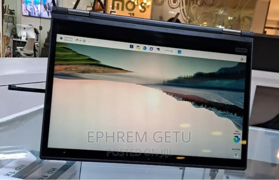 New Laptop Lenovo ThinkPad Yoga 8GB Intel Core I5 SSD 512GB