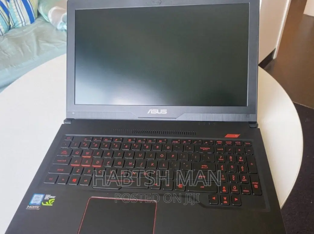 New Laptop Asus ROG Strix G15 8GB Intel Core i7 HDD+SSD 1T