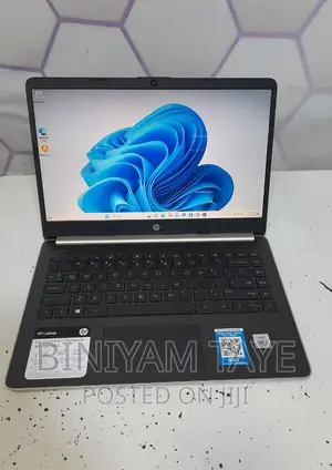 New Laptop HP Stream Notebook 8GB Intel Core I5 SSD 256GB