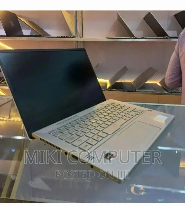 New Laptop Asus ROG Zephyrus G15 40GB AMD Ryzen 9 SSD 2T