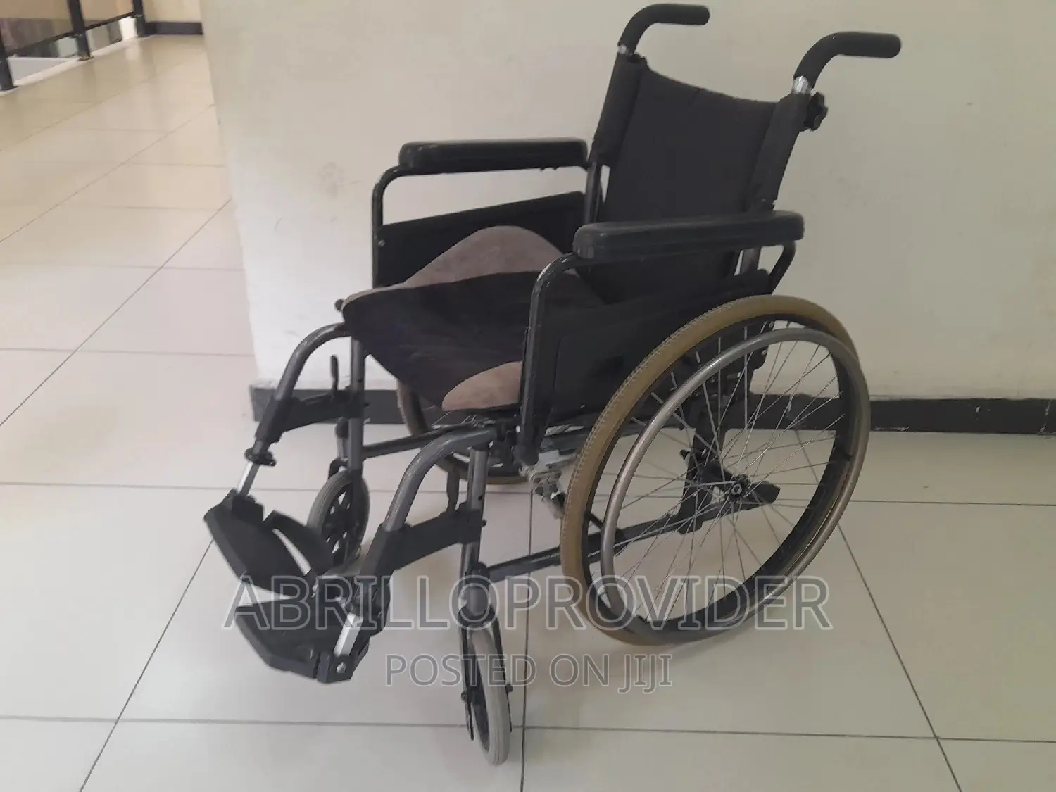 ዌልቸር American Wheelchair* Wheelchair+Wheelchair'wheelchair