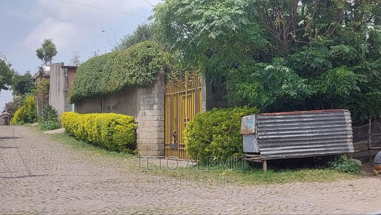 Furnished 4bdrm House in House For Sale, Nifas Silk-Lafto for sale