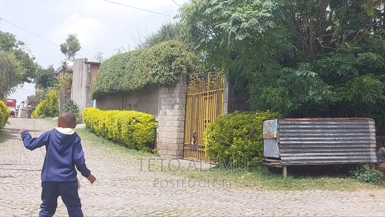 Furnished 4bdrm House in House For Sale, Nifas Silk-Lafto for sale