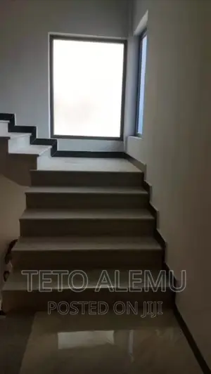 5bdrm House in House For Sale, Nifas Silk-Lafto for sale