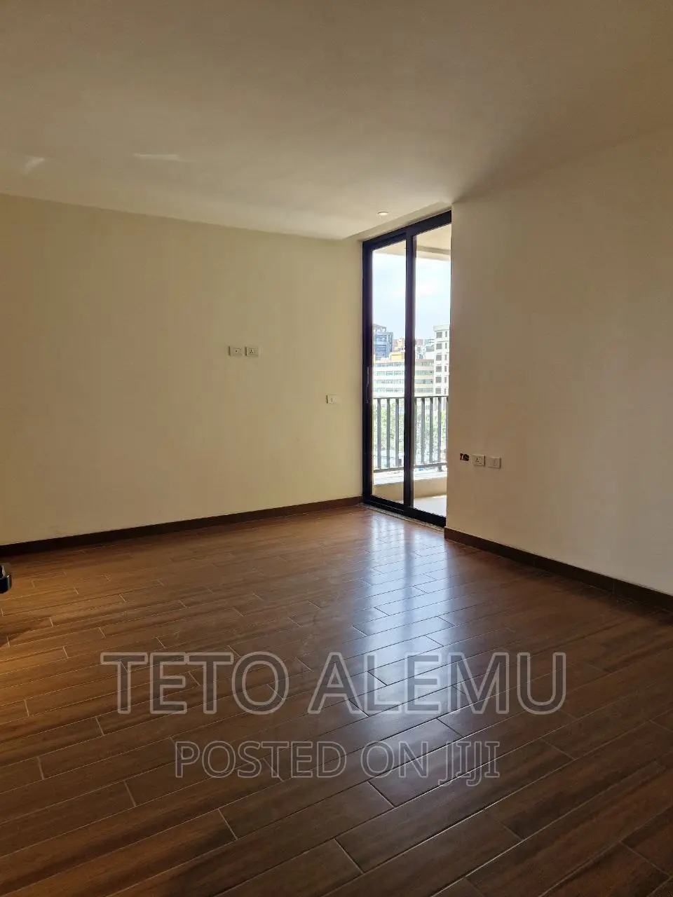 5bdrm House in House For Sale, Nifas Silk-Lafto for sale